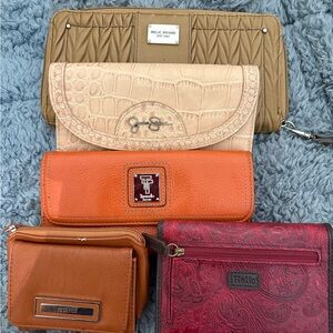 Women's Clutch Set - Tan, Cream, Orange, Red